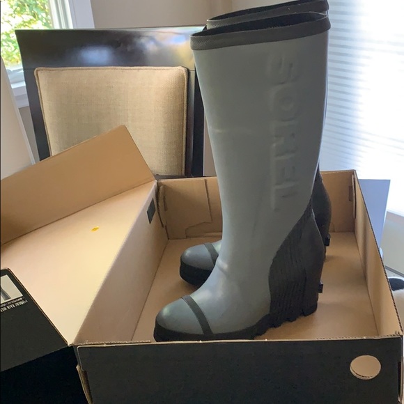 Sorel Shoes - Sorel Joan Rain Wedge Tall Felt